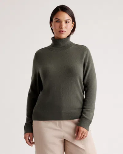 Quince Women's Mongolian Cashmere Sweater In Moss