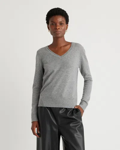 Quince Women's Mongolian Cashmere V-neck Sweater In Heather Grey