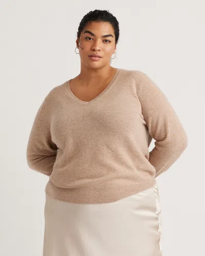 Quince Women's Mongolian Cashmere V-neck Sweater In Oatmeal