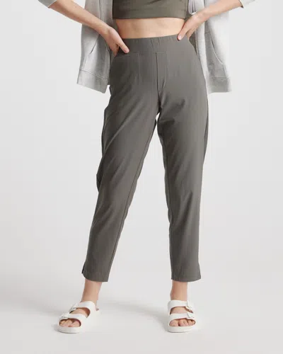 Quince Women's Performance Tech Ankle Pants In Olive