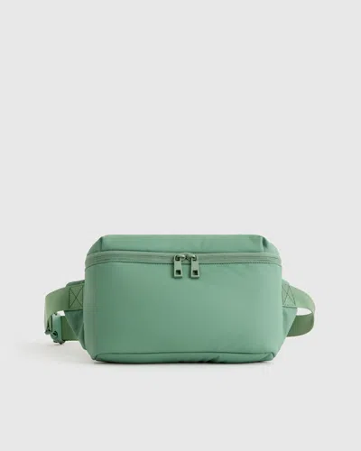 Quince Women's Water Repellent Puff Belt Bag In Rosemary