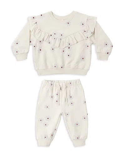 Quincy Mae Unisex Ruffled Daisy 2 Piece Set - Baby In Neutral