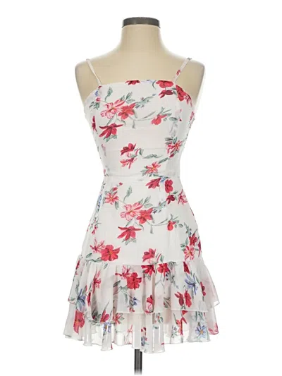 Pre-owned Quiz Cocktail Dress In White