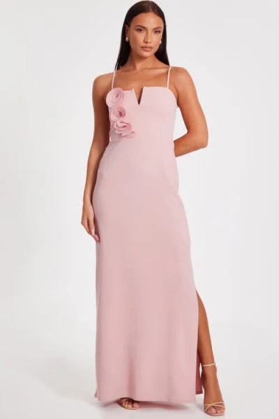 Quiz Scuba Crepe Maxi Dress With 3d Applique Detail In Pale Pink