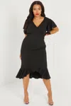 Quiz Plus Size Scuba Crepe V Neck Midi Dress In Black