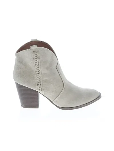 Pre-owned Qupid Ankle Boots In Brown