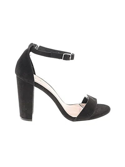 Pre-owned Qupid Sandals In Black