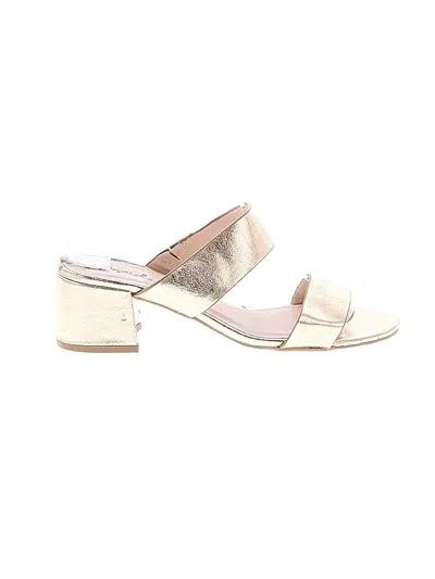 Pre-owned Qupid Sandals In Ivory