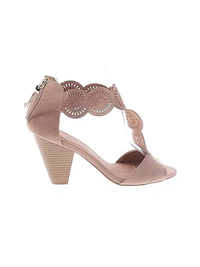 Pre-owned Qupid Sandals In Pink