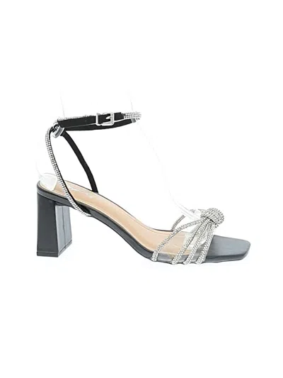 Pre-owned Qupid Sandals In Silver