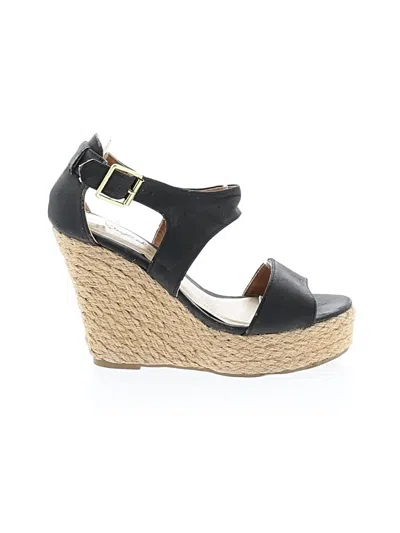 Pre-owned Qupid Wedges In Black