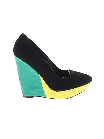 Pre-owned Qupid Wedges In Green