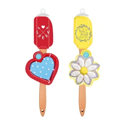 R&m International Llc Daisy And Heart 4-pc. Cookie Cutter And Spatula Bundle In Multi