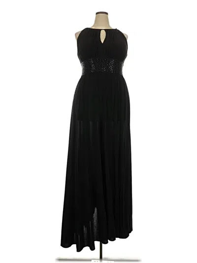 Pre-owned R & M Richards Cocktail Dress In Black