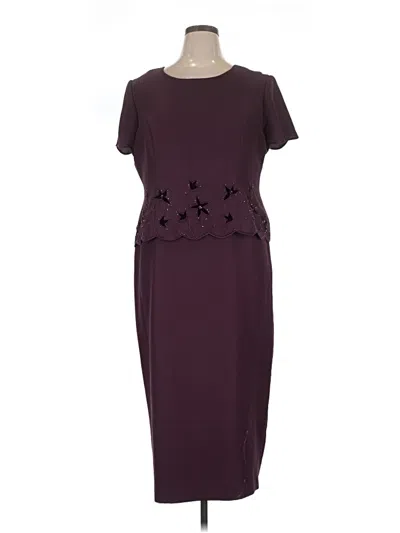 Pre-owned R & M Richards Cocktail Dress In Burgundy