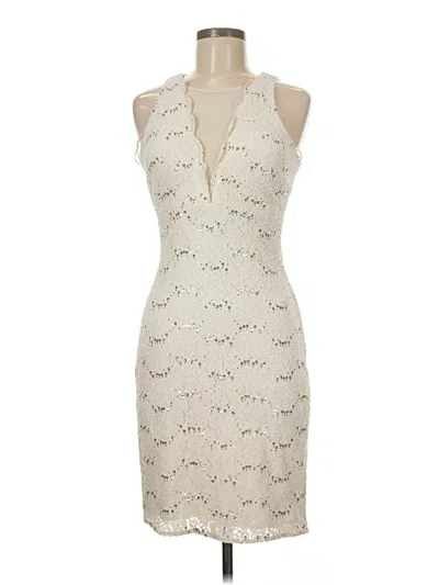 Pre-owned R & M Richards Cocktail Dress In Ivory