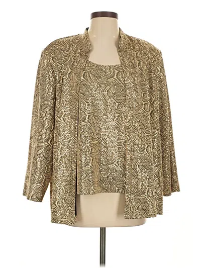 Pre-owned R & M Richards Kimono In Gold