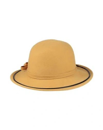 R Chic Woman Hat Marigold Size 6 ¾ Wool In Yellow