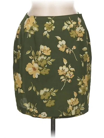 Pre-owned R Petites Casual Skirt In Green