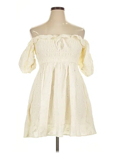 Pre-owned R. Vivimos Casual Dress In Ivory