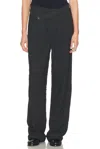 R13 Triple Pleat Crossover Trouser In Gray