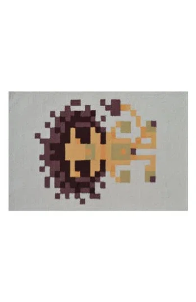 R16 Home Pixel Lion Indoor/outdoor Doormat
