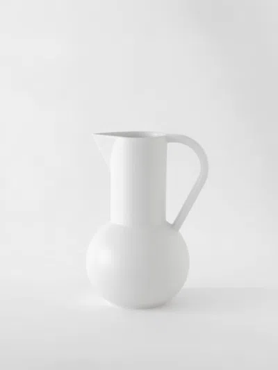Raawii Bottles And Pitchers Lifestyle  In White