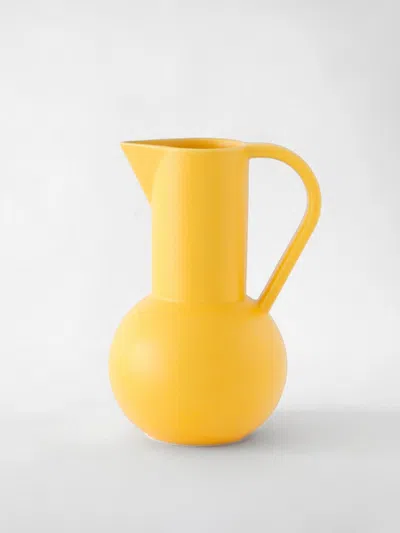 Raawii Bottles And Pitchers Lifestyle  In Yellow