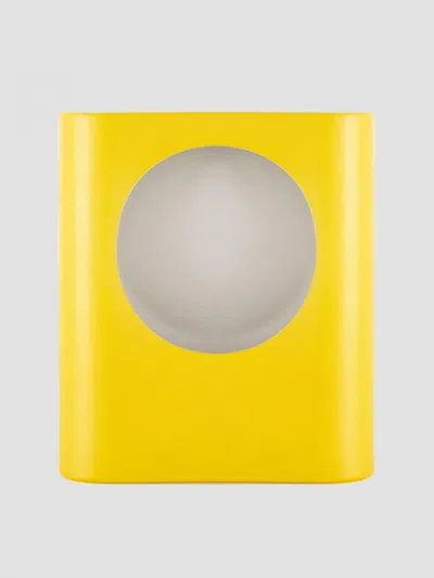 Raawii Floor Lamps Lifestyle  In Yellow