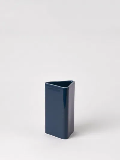Raawii Vases Lifestyle  In Blue
