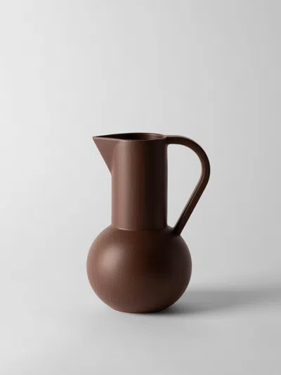 Raawii Vases Lifestyle  In Brown