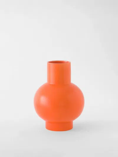 Raawii Vases Lifestyle  In Orange