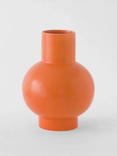 Raawii Vases Lifestyle  In Orange