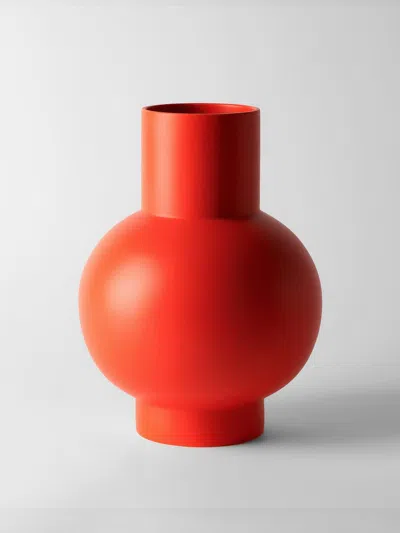 Raawii Vases Lifestyle  In Orange