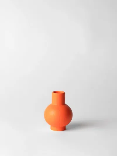 Raawii Vases Lifestyle  In Orange