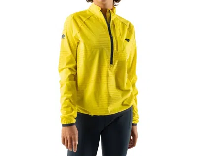 Rabbit Low Light Swish Pullover 2.0 In Blazing Yellow
