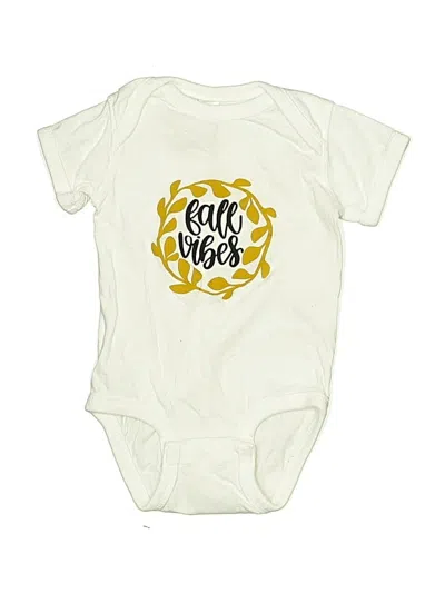 Pre-owned Rabbit Skins Babies' Short Sleeve Onesie In Gold