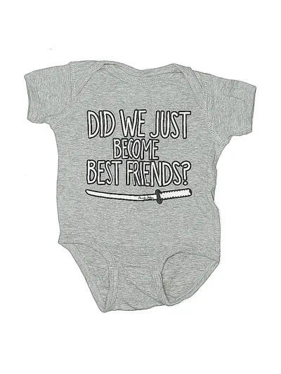 Pre-owned Rabbit Skins Babies' Short Sleeve Onesie In Gray