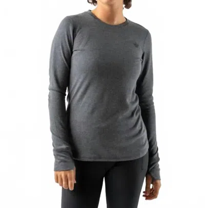 Rabbit Women's Outrun Long Sleeve Tee In Charcoal In Gray