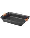 Rachael Ray Yum-o Bakeware 13in Cake Pan