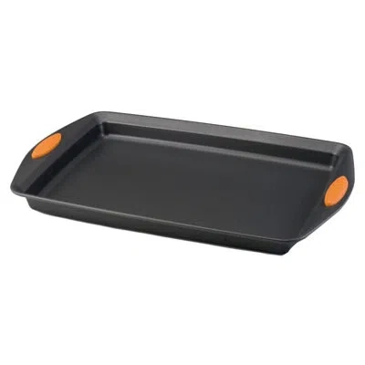 Rachael Ray Yum-o Nonstick Bakeware Crispy Sheet Cookie Pan In Gray