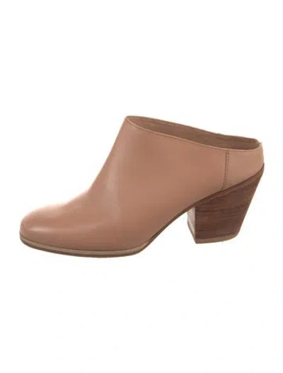 Pre-owned Rachel Comey Leather Mules In Neutral