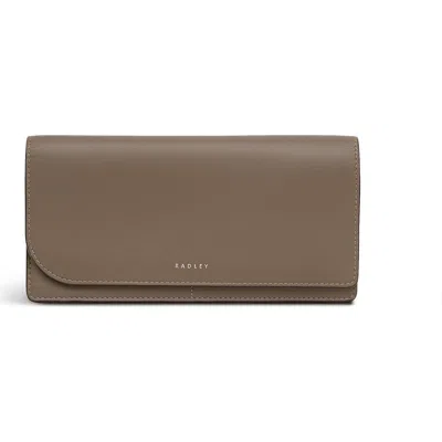 Radley London Radley Pockets Large Large Bifold Wallet In Brown