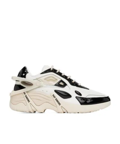 Raf Simons Low-top Leisure Sneakers In Black