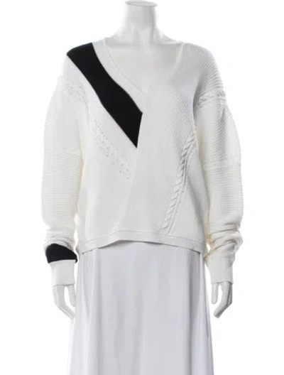 Pre-owned Rag & Bone Colorblock Pattern V-neck Sweater In White