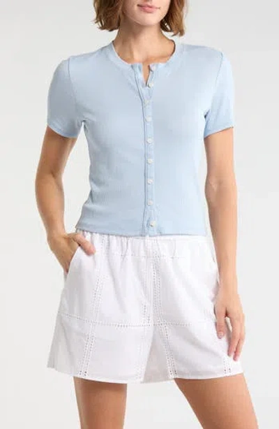Rag & Bone Essie Short Sleeve Button-up Crop T-shirt In Blue