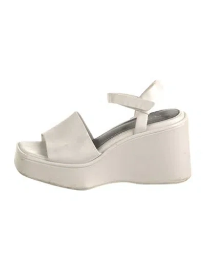 Pre-owned Rag & Bone Leather Sandals In Neutrals