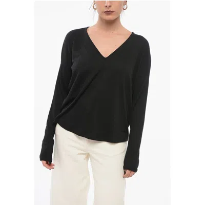 Rag & Bone V Neck Stretch Fabric Sweater