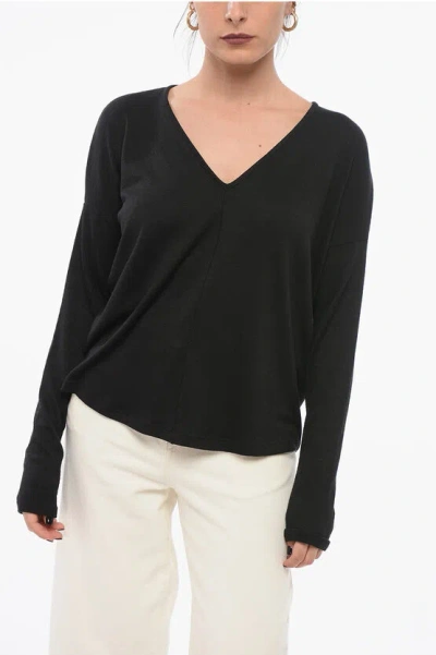 RAG & BONE V NECK STRETCH FABRIC SWEATER