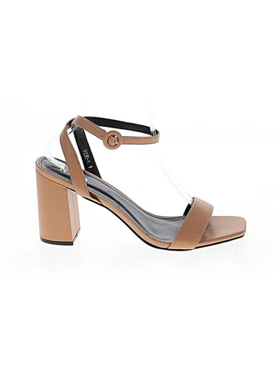 Pre-owned Raid Sandals In Tan